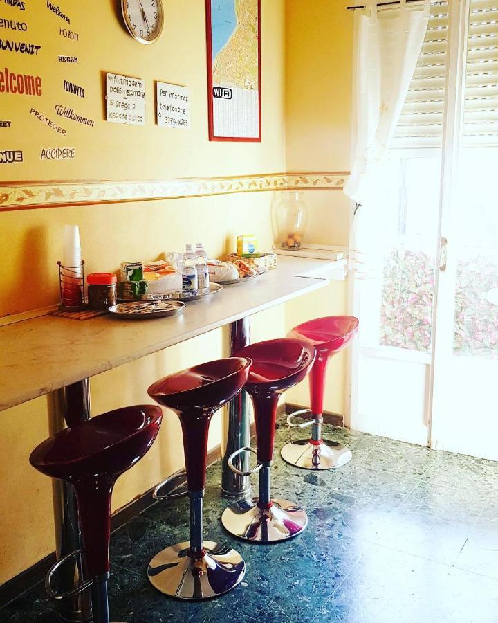 Vista Mare Rooms Reggio di Calabria Eksteriør bilde